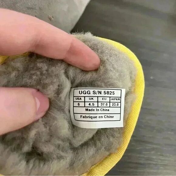 UGG Limited Edition Grey and yellow trimmed winter boots women’s size 6 - Picture 7 of 7